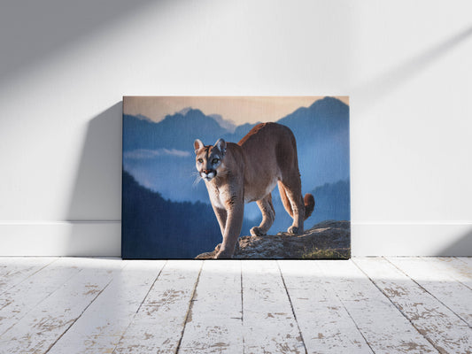 Eyes of the Ridge – Mountain Majesty: Puma Art - Dramatic Animal Wall Hanging