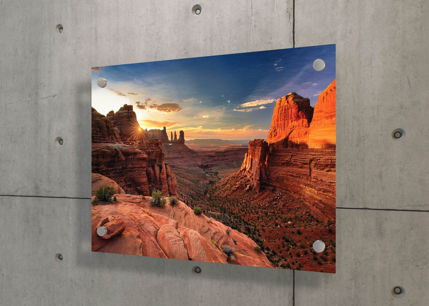 Sunset Stone – Rugged Canyon Scene